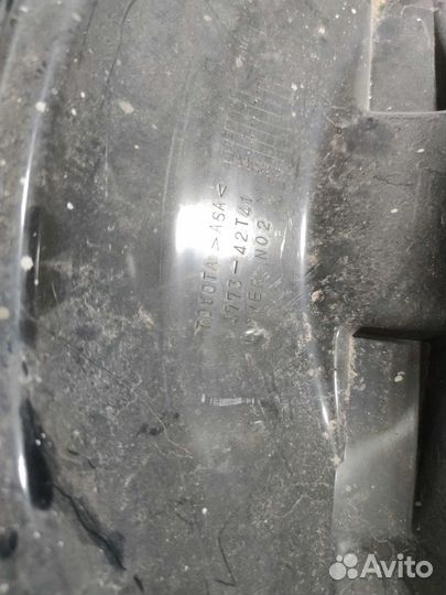Кожух запасного колеса Toyota RAV4 30 Араб