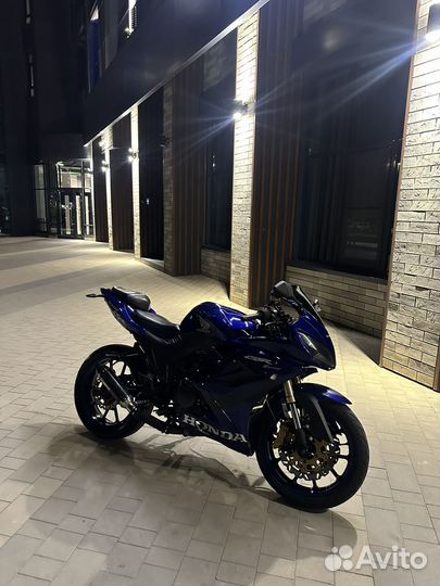 Мотоцикл Honda