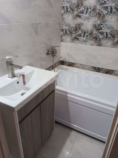 3-к. квартира, 63 м², 2/5 эт.