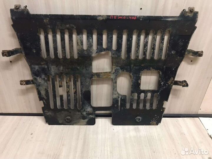 Защита двигателя Peugeot 408