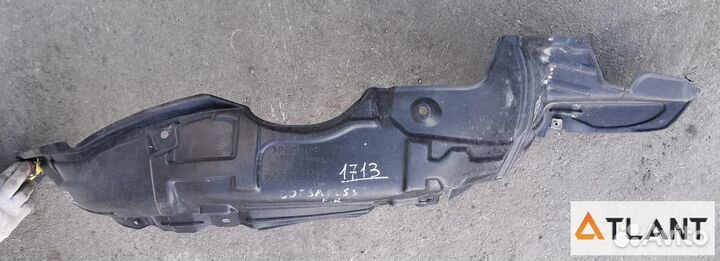 Подкрылок передний правый toyota corsa