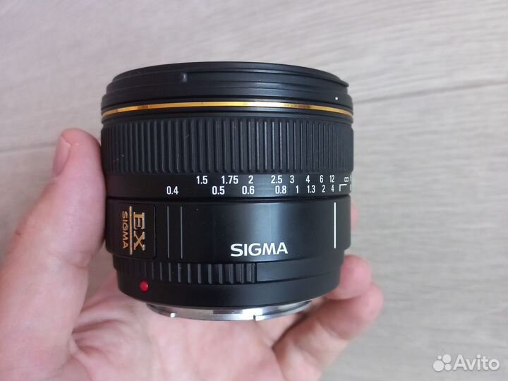 Объектив sigma 30 мм 1.4 ex