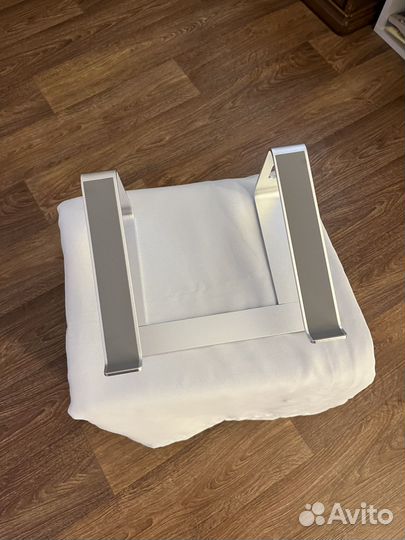 Подставка под ноутбук металлическая