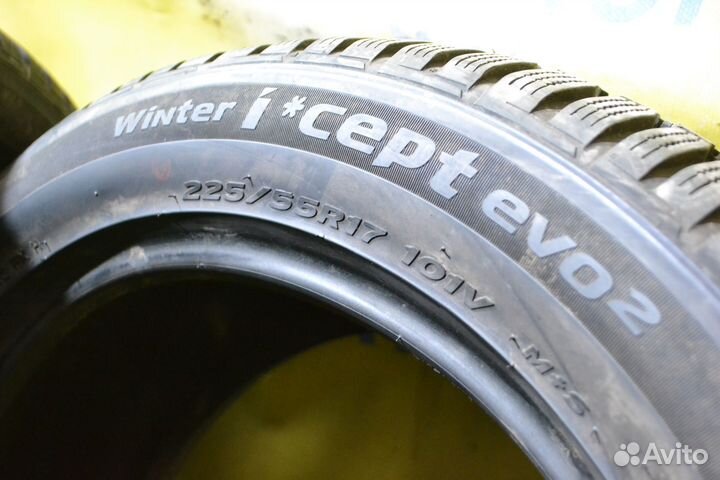 Hankook Winter I'Cept Evo2 W320 225/55 R17
