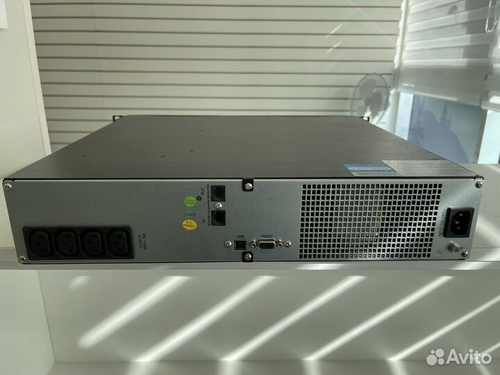 Ибп ippon Smart Winner 1000