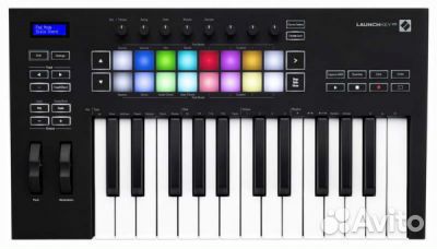 Миди-клавиатура Novation Launchkey 25 MK3
