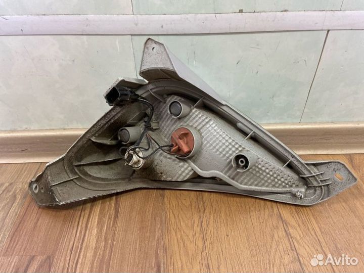 Фонарь в бампер задний правый Kia Cerato 4 BD