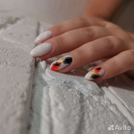 Маникюр педикюр