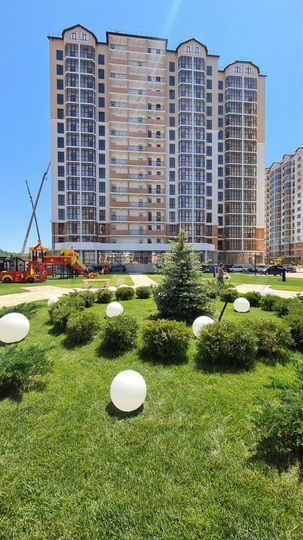 2-к. квартира, 53 м², 7/16 эт.
