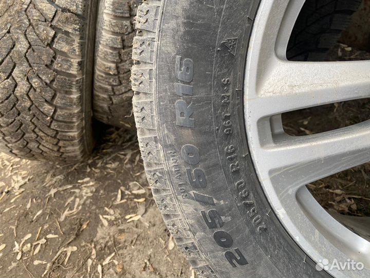 Formula Ice 205/60 R16