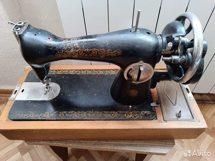 Швейная машинка Зингер на запчасти