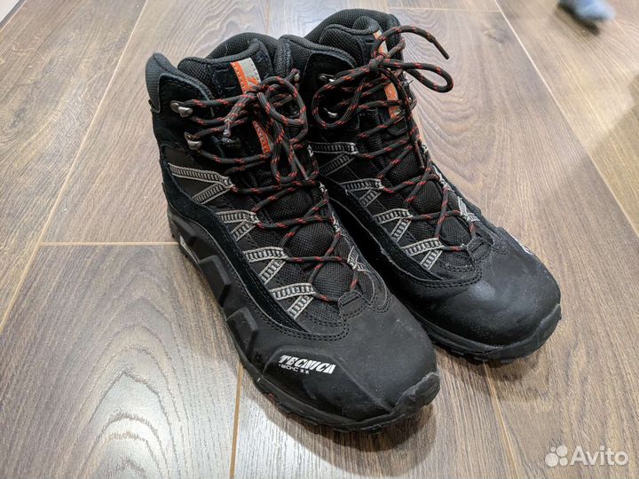 Зимние треккинговые ботинки tecnica 44р-р