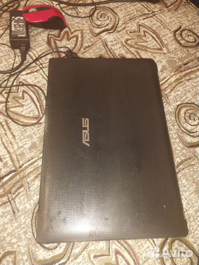 Продам рабочий ноутбук