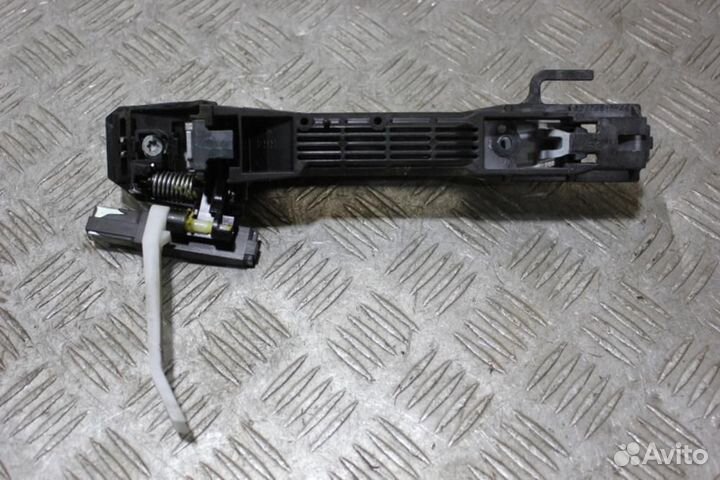 Ручка двери задней правой Subaru Forester S12