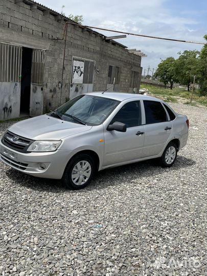 LADA Granta 1.6 МТ, 2013, 196 000 км