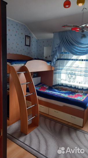 Двухярусная кровать бу с матрасами