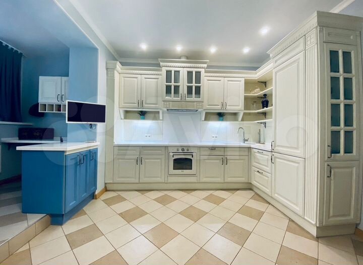 3-к. квартира, 104,6 м², 8/16 эт.