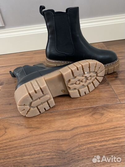 Челси Mario Berlucci