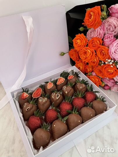 Клубника в шоколаде/ фрукты в шоколаде