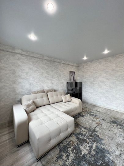 1-к. квартира, 40 м², 9/9 эт.