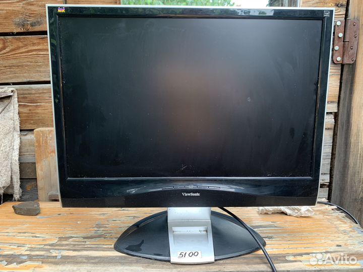 Монитор для компьютера б/у ViewSonic VX2435WM