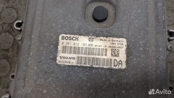 Блок управления двигателем Volvo XC90