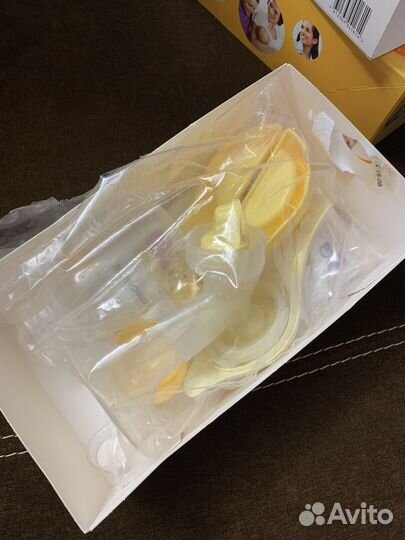 Молокоотсос Medela Harmony 2-х фазный