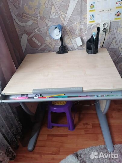 Письменный стол, парта