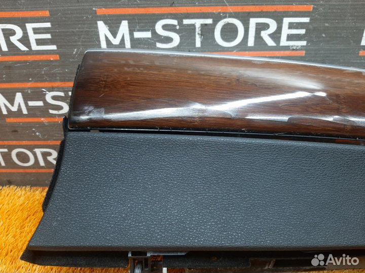 Бардачок Bmw X6 E71 N63B44A 2009