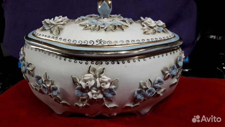Фарфоровая шкатулка конфетница СССР