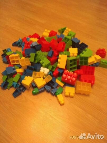 Кубик игральные(пластиковые,резиновые,тематические