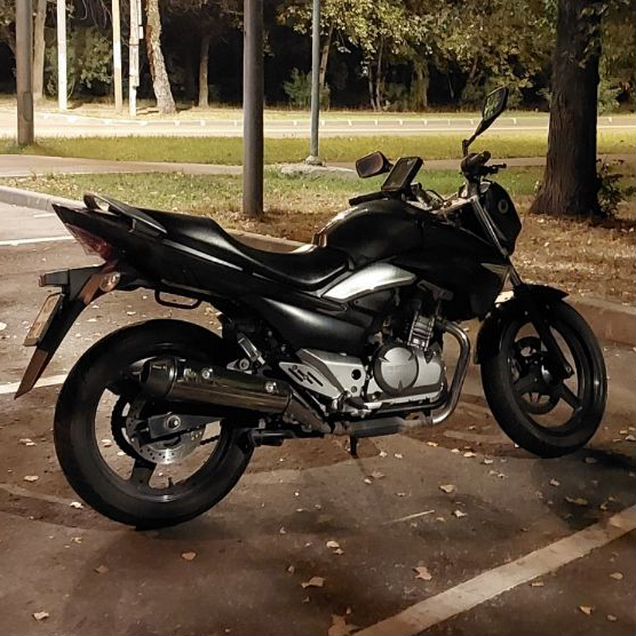 Suzuki GW 250 (GSR 250), 2013, 15 000 км