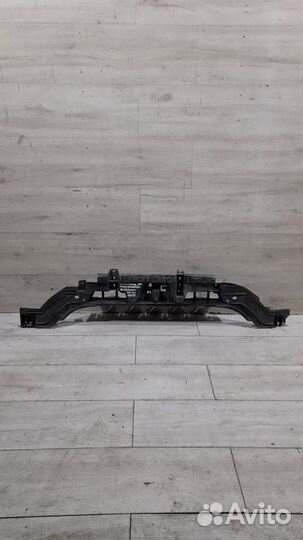 Кронштейн заднего бампера Porsche Panamera С 2009