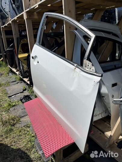 Дверь передняя правая Kia Cerato 3