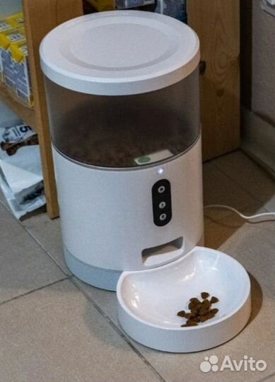 Умная автокормушка для кошек, собак Hiper Iot pet