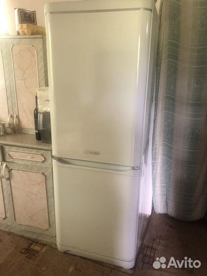 Холодильник 