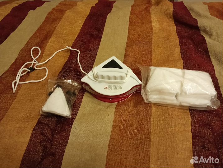 Магнитный мойщик окон