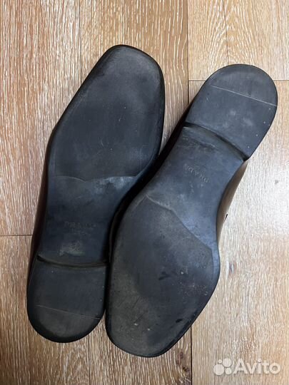 Prada бордовые лоферы (7, 42)