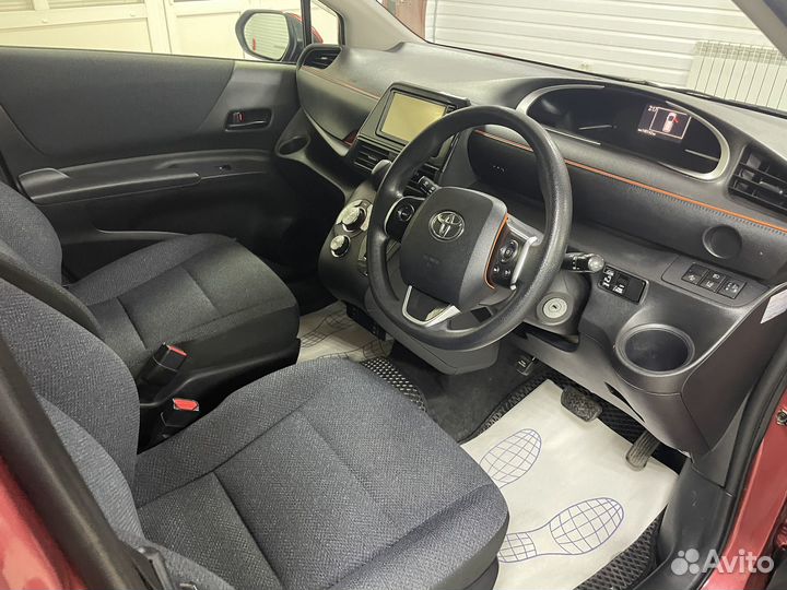 Toyota Sienta 1.5 CVT, 2016, 140 000 км