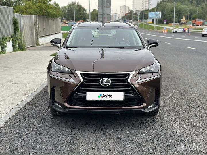 Lexus NX, 2016