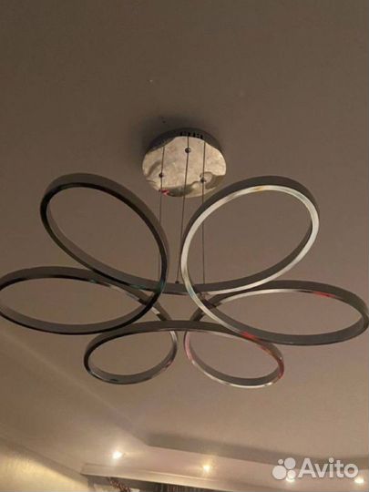 Люстра светодиодная новая потолочная