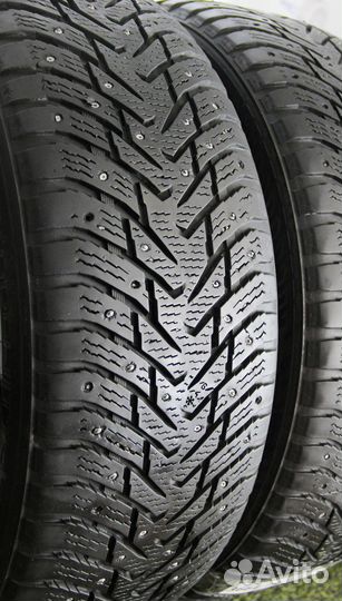 Nokian Tyres Hakkapeliitta 8 235/50 R19 103T