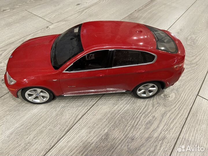 Развивающий автомобиль несколько больших