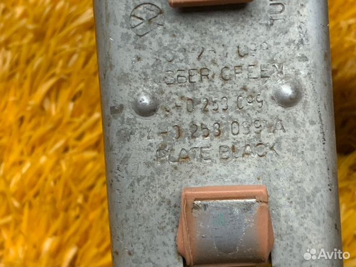 Подушка глушителя Audi A8 4H/D4 ceua 2013