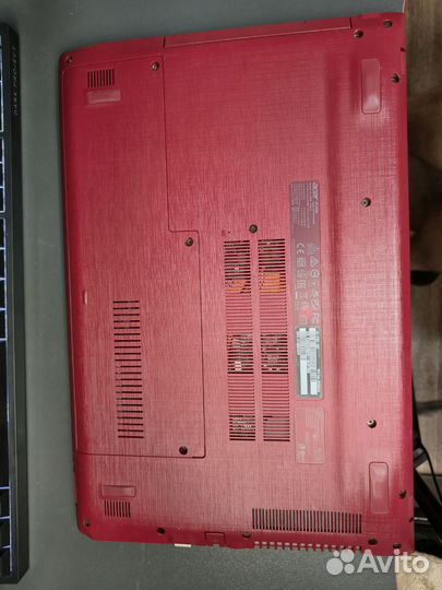 Acer E5-576G-39E7 (i3-6006U/MX940/8gb/500gb)