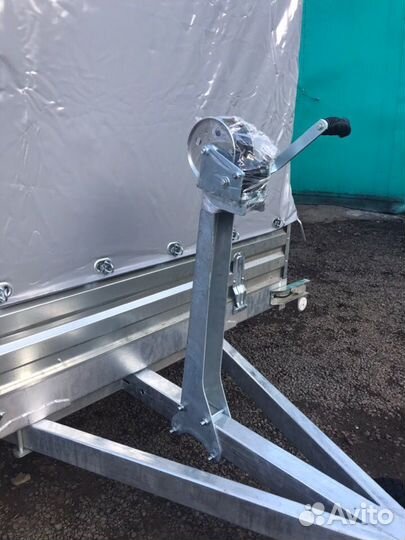 Лебёдка для прицепа ручная с кронштейном мзса 817