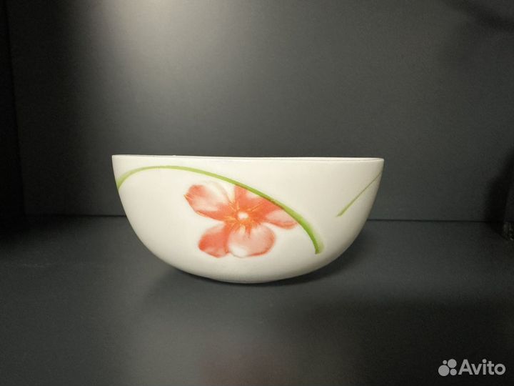 Салатник luminarc новый