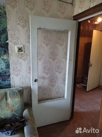 Двери межкомнатные б/у