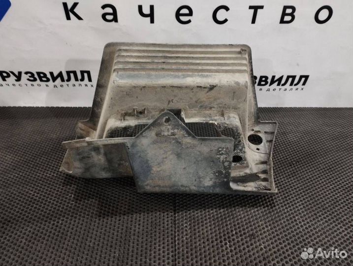 Подножка кабины правая Renault K 82574971