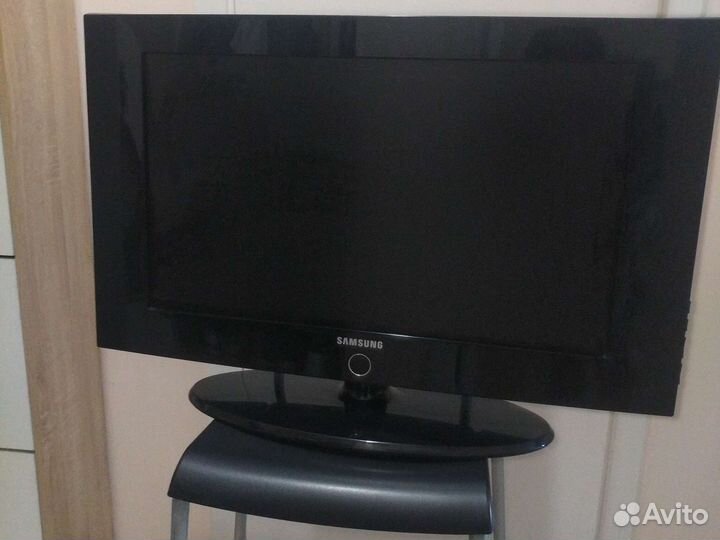 Телевизор samsung 26 дюйма продать